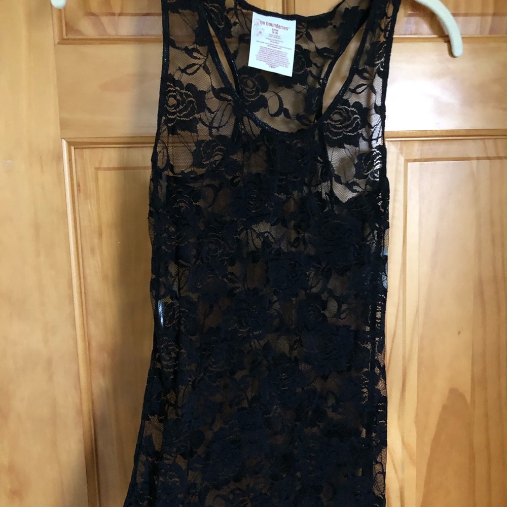 NWT, Lacy tank top, stretchy, black, size S